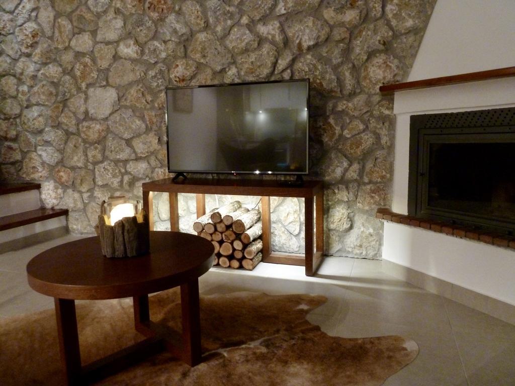 Beach House Nikiti エクステリア 写真